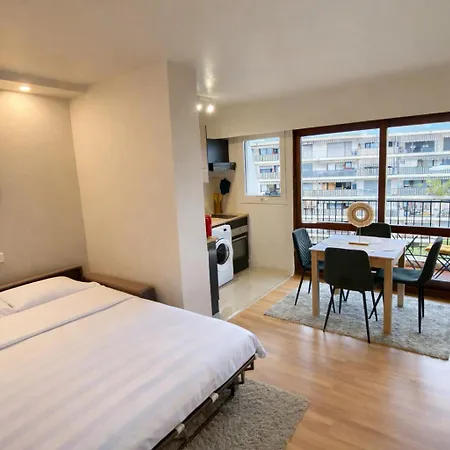 Апартаменты Elegant, Vue Super-cannes, Centre-ville