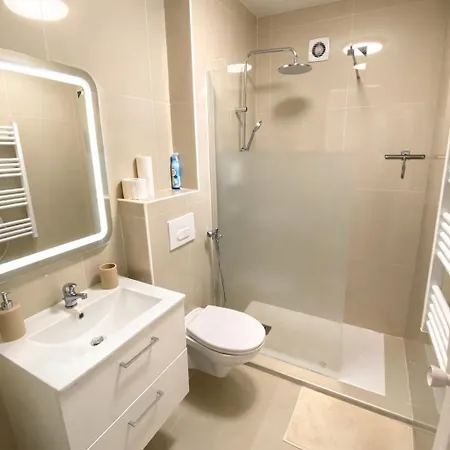 Апартаменты Elegant, Vue Super-cannes, Centre-ville Канны